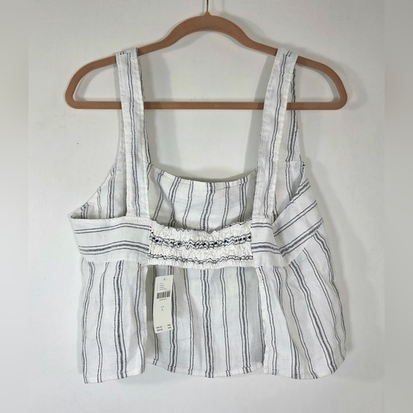 NEW BY ANTHROPOLOGIE SQUARE-NECK LINEN CROPPED TANK. - Picture 3 of 5